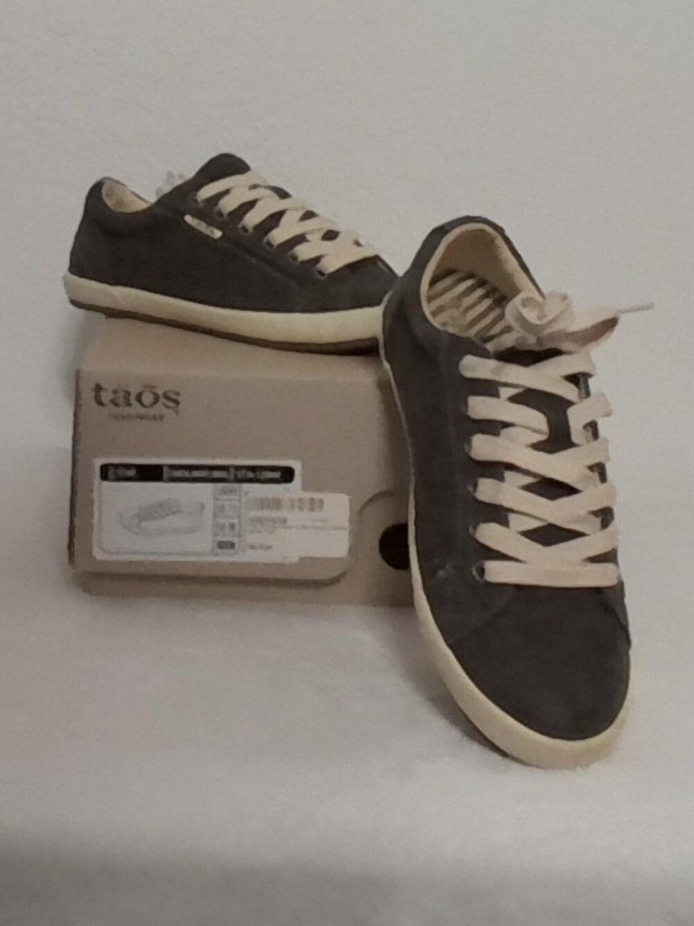 Taos Footwear -Star - Charcoal Washed Canvas